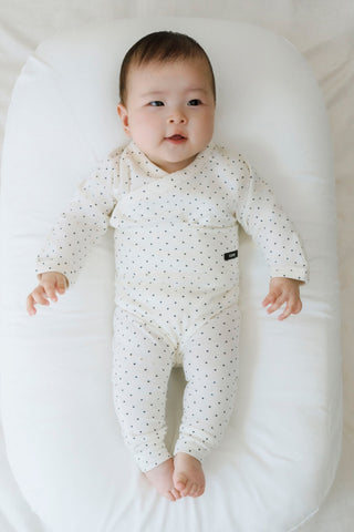 Newborn バンブーボディスーツ&レギンスセット