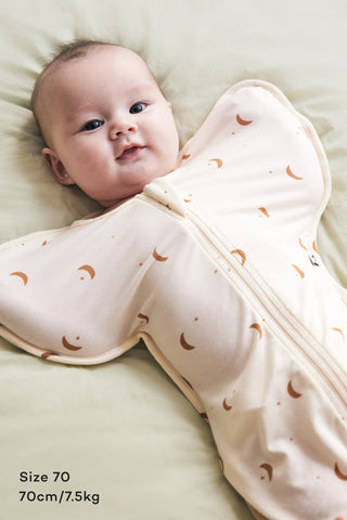 【9/11(金) お昼12時新作販売予定】Newborn モダールスワドルスーツ