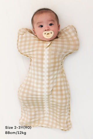 【9/11(金) お昼12時新作販売予定】Newborn モダールスワドルスーツ